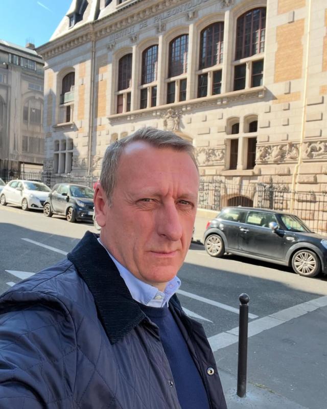 Jean-Yves 59 ans Montrouge