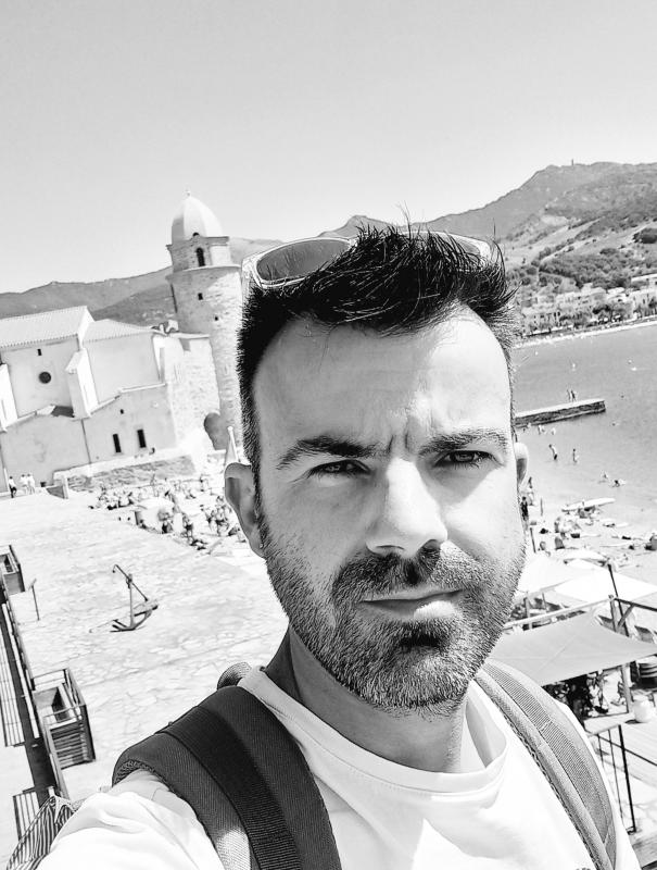 Mick 41 ans La Roche sur Yon