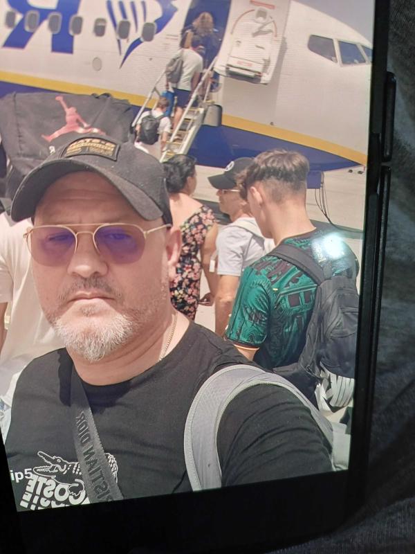 sofian 47 ans Saint Étienne