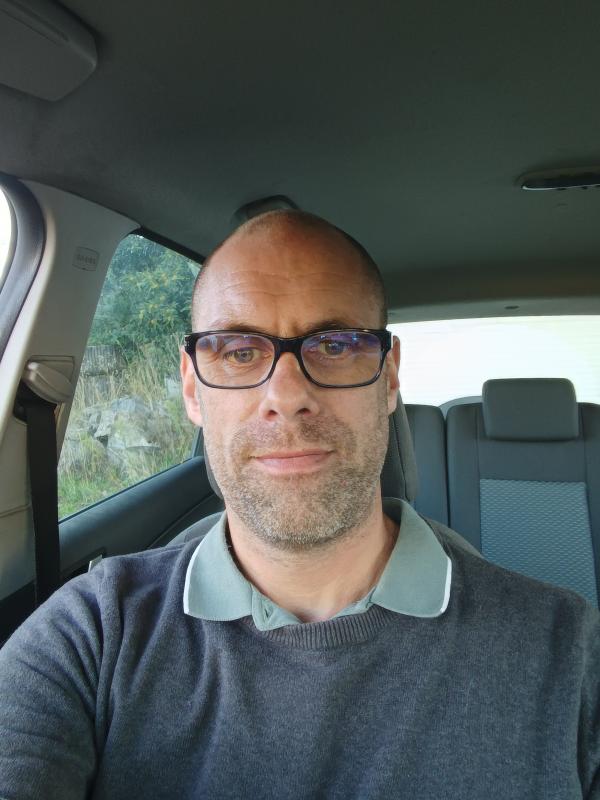 Sylvain  46 ans Tressignaux