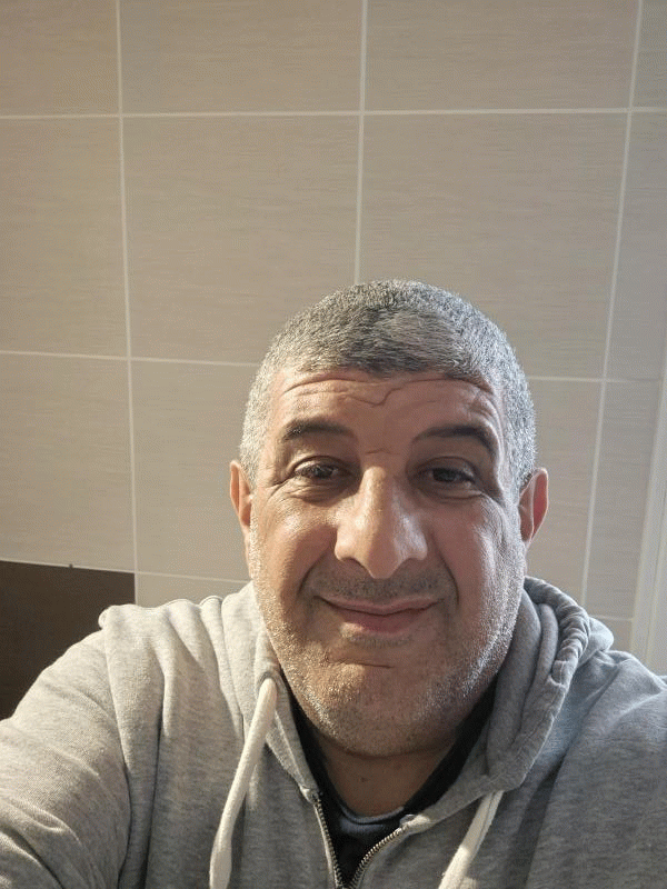 Hatem 58 ans Saint Étienne