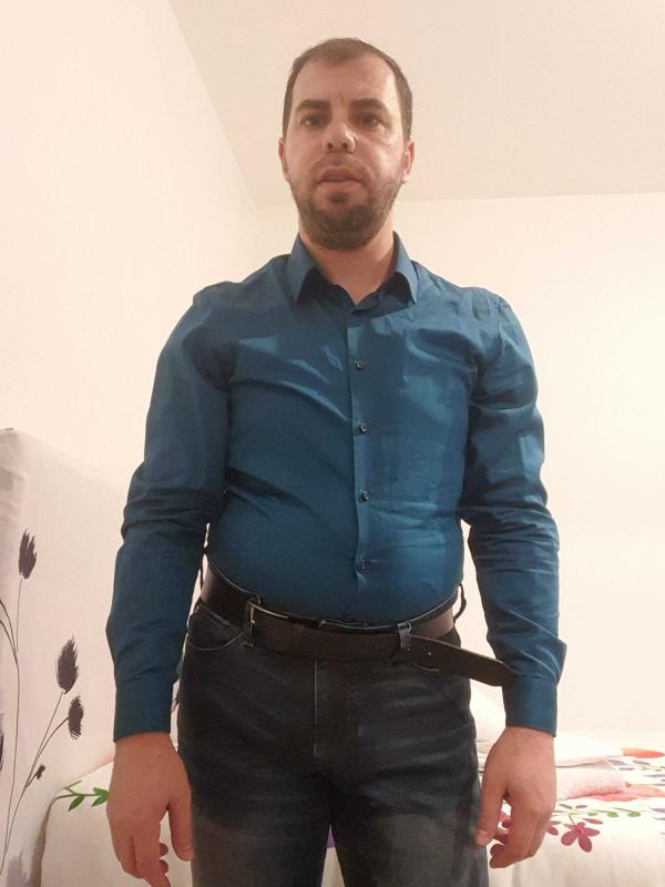 liridon 34 ans Aurillac