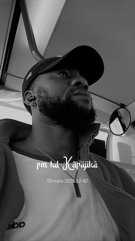 Patrick kapajika 35 ans Clermont Ferrand