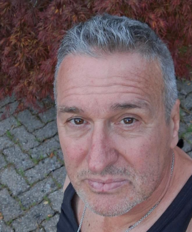 DMJulian 63 ans Lognes