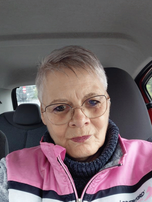 Josiane  65 ans Rouillé