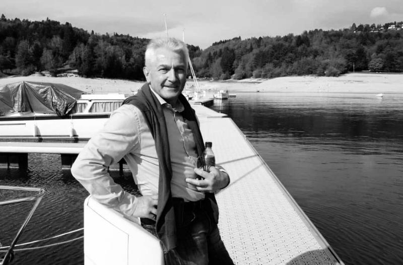 mmichel 61 ans Nîmes