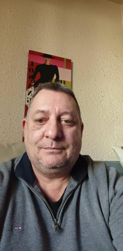 Lolo 54 ans Carcassonne