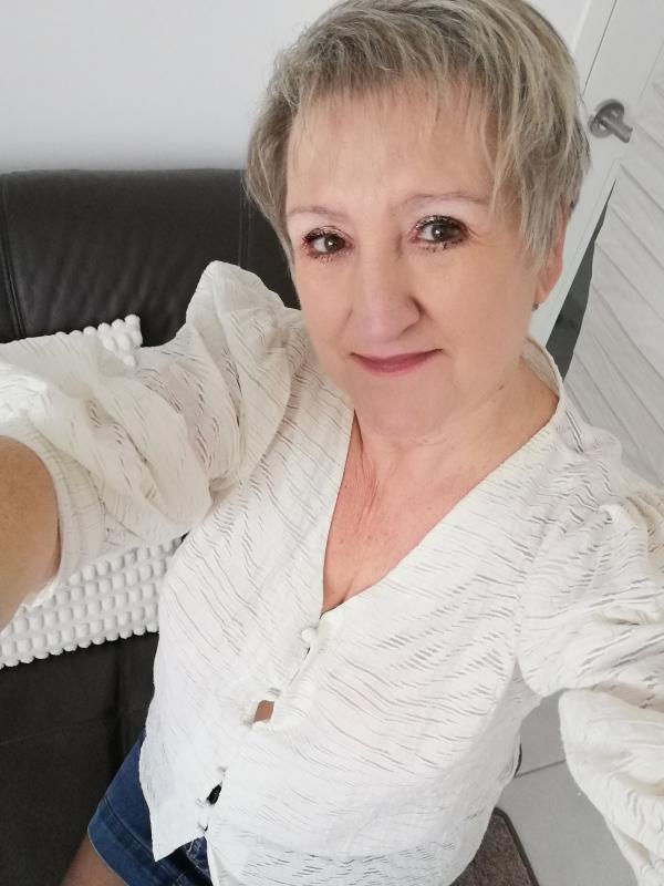 Christiane 63 ans Brest