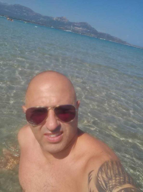 Frederic 44 ans Istres