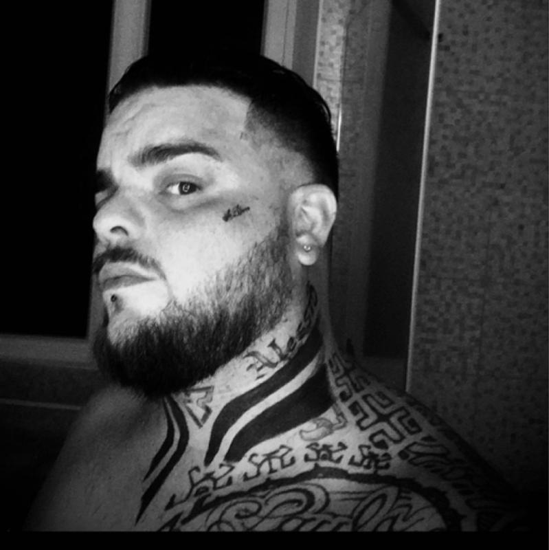 guillaume 35 ans Collobrières