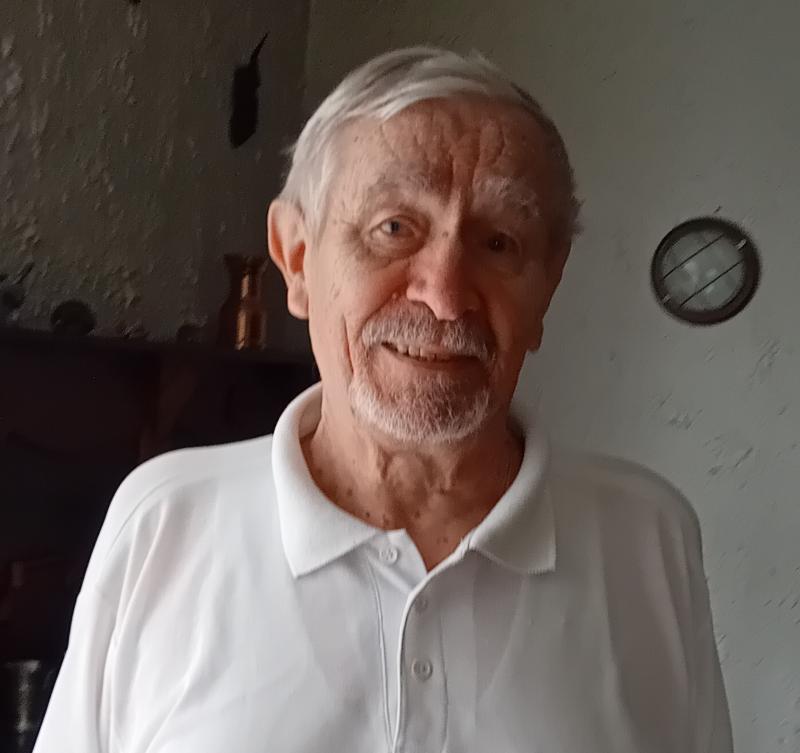 PIERRE 83 ans Mulhouse