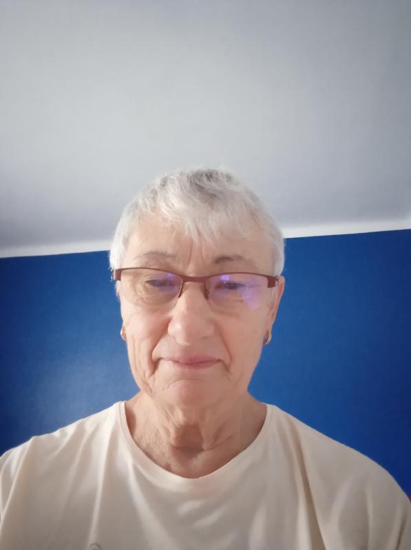 Christine  71 ans Argentat