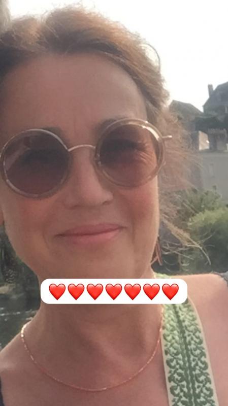 deplphine 56 ans Nançay