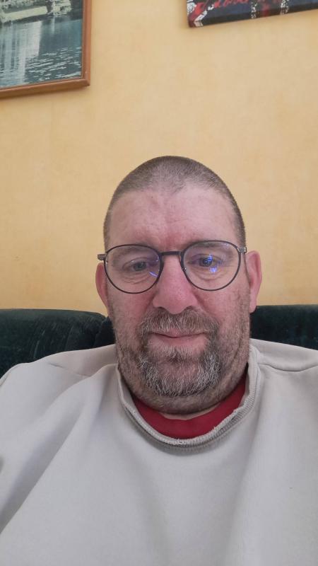 Arnaud 48 ans Cerizay