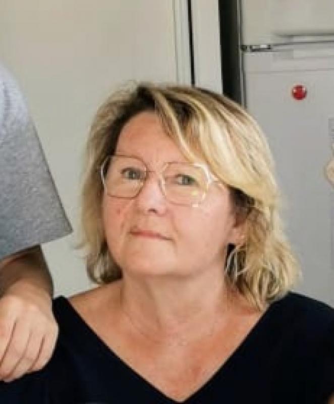 Hélène  64 ans Rennes