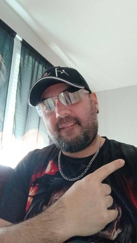 Mickael 37 ans Athis de l'Orne