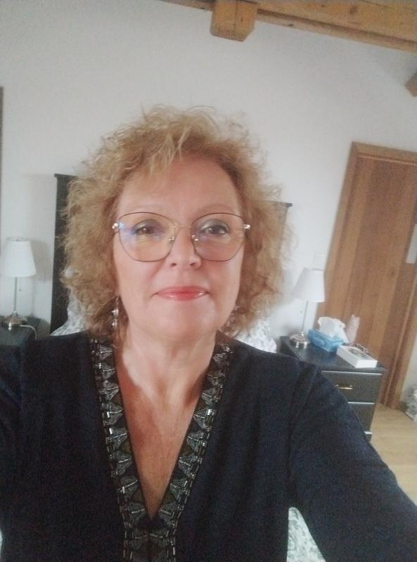 Laure 61 ans Boussac