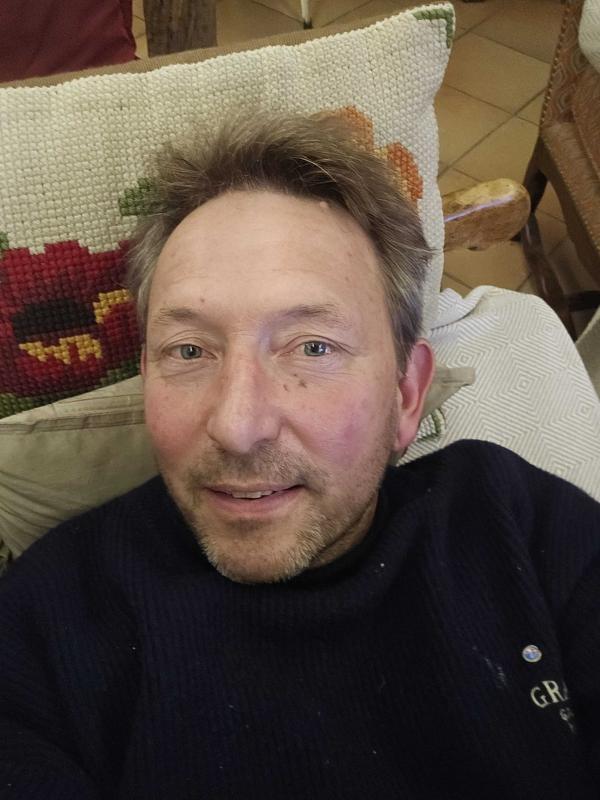 Franck  53 ans Pontcharra sur Turdine