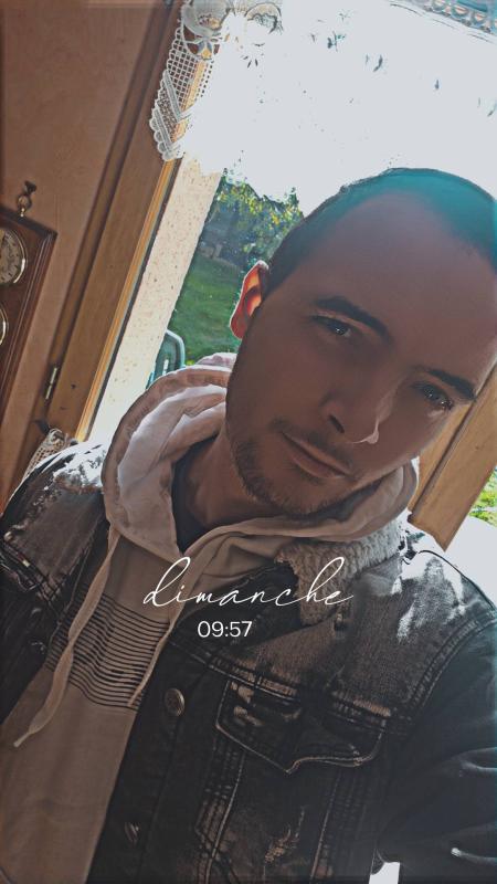 aurelien 29 ans Sailly Flibeaucourt