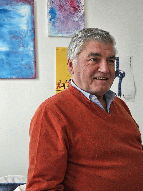 Chris 70 ans Neuilly sur Seine