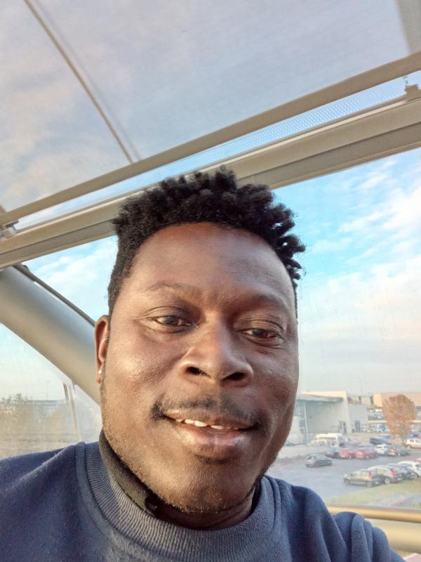 Raoul  35 ans Champigny sur Marne