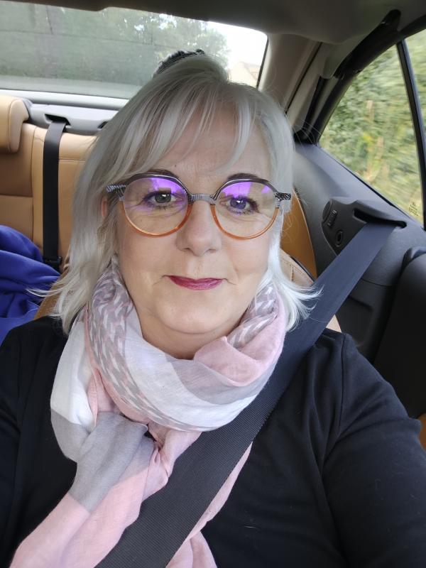 Mireille  56 ans Rouperroux le Coquet