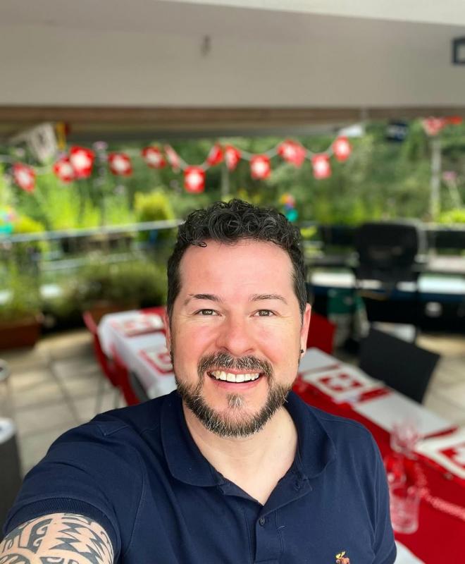 Julien 40 ans Strasbourg