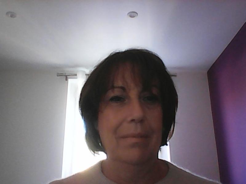 Alexandra  58 ans Osséja