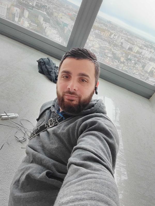 Florian 35 ans Metz