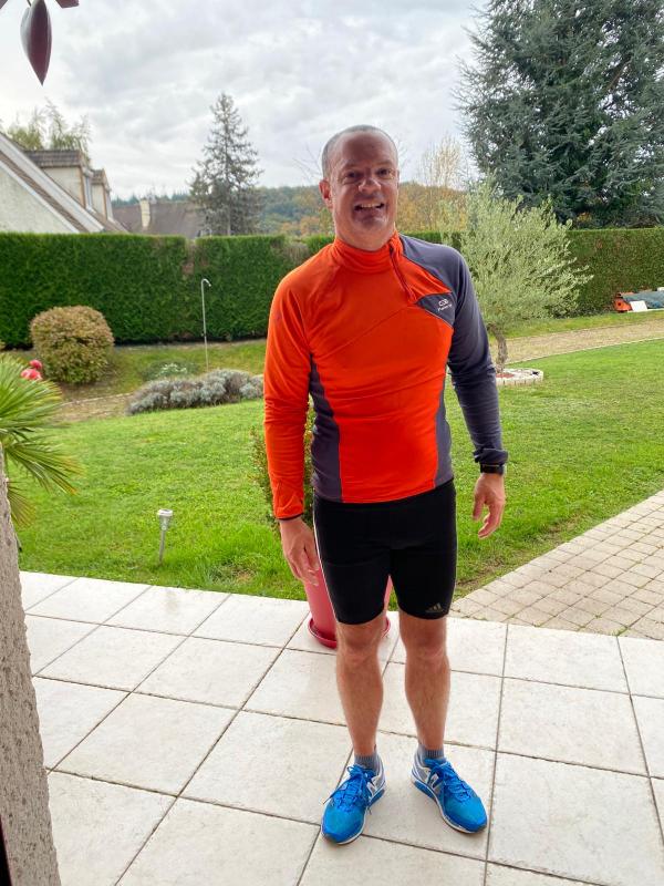 Jonat 47 ans Bois le Roi