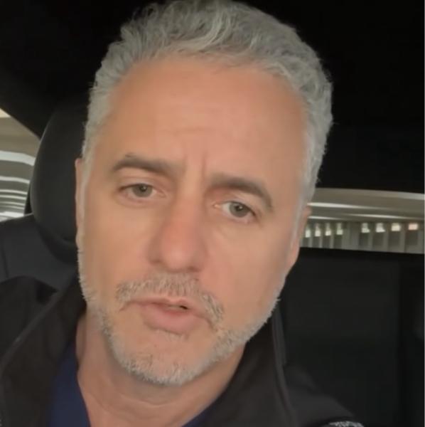 arnaud 56 ans Orival