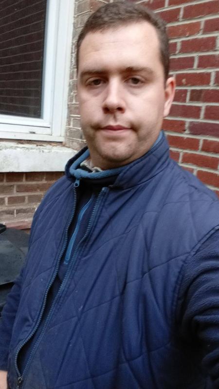 romain 27 ans Quesnoy sur Airaines