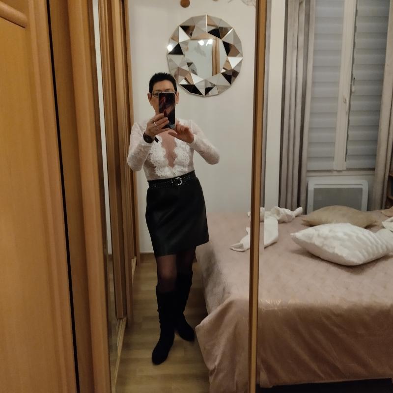 Martine  66 ans Le Mans