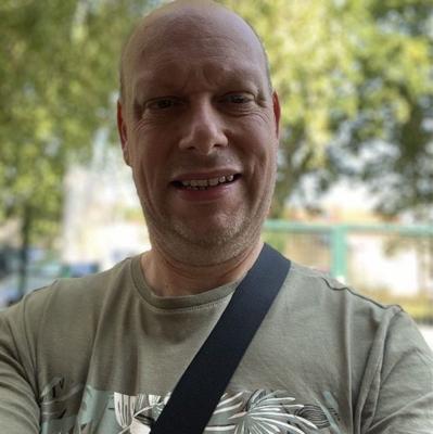 stephane 48 ans Dourdan