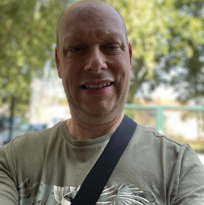 Girard Stéphane 48 ans Dourdan