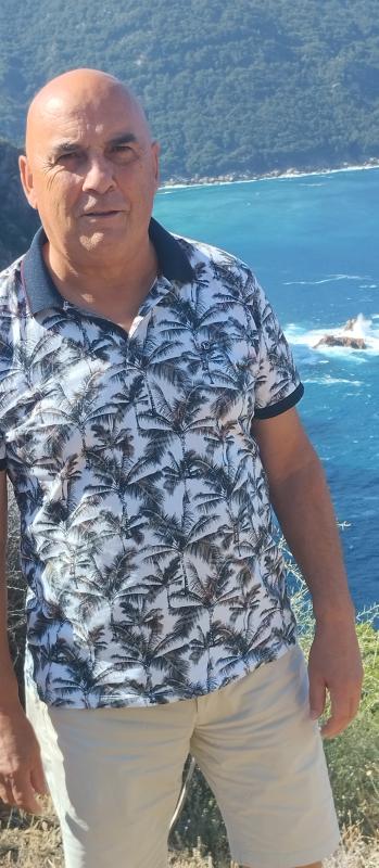 Jacquet Jean 69 ans Loches