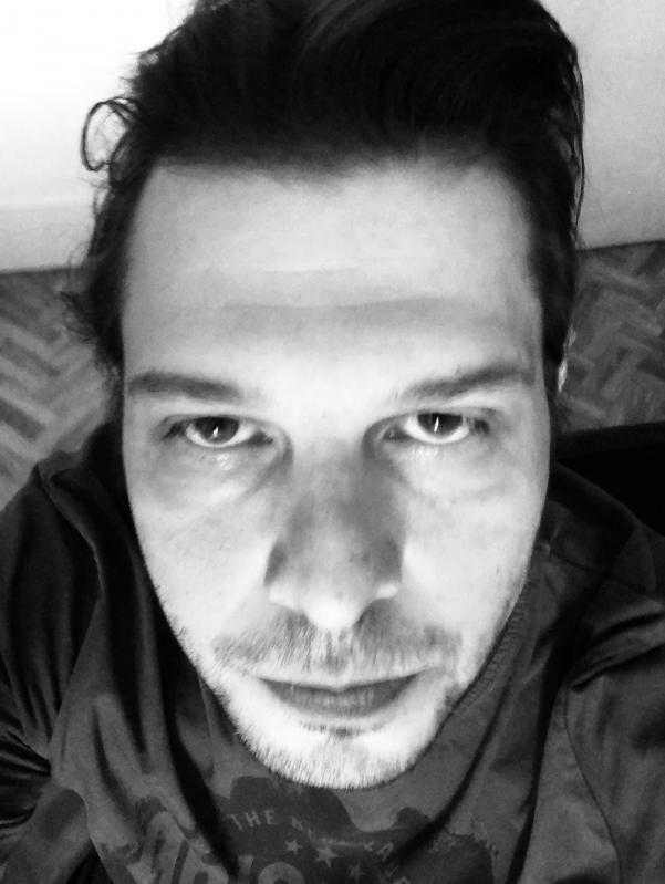 Ungard 41 ans Saint Étienne