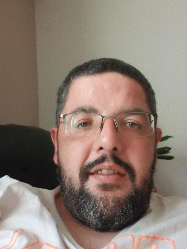 Sebastien 44 ans Montigny sur Loing