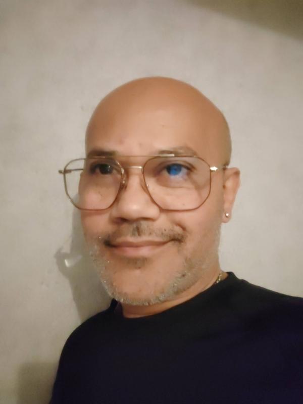 patrick 53 ans Décines Charpieu