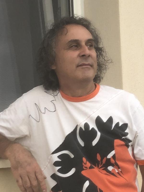 Nico  53 ans Puy en Velay