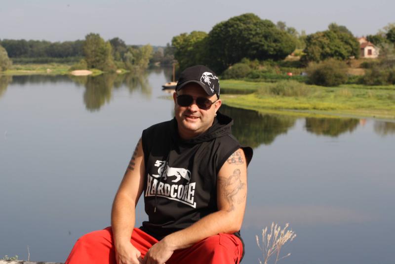 Jonathan 36 ans Nevers