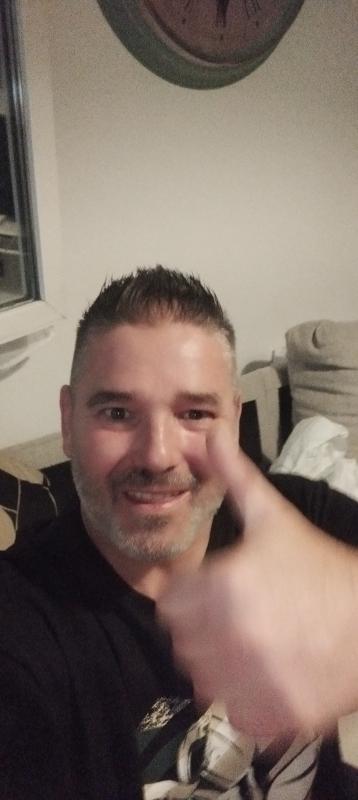 René  51 ans Cambrai