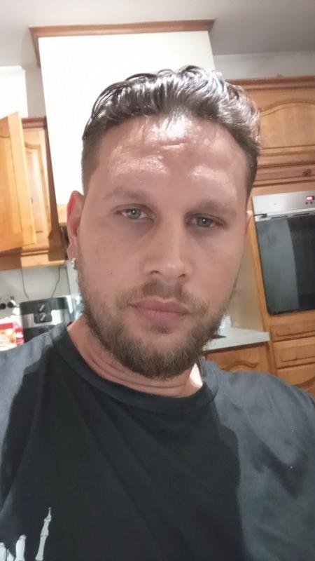 Thomas 37 ans Givors