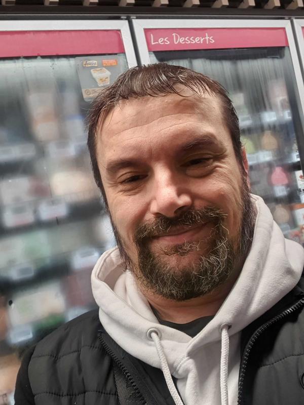 Frédéric  49 ans marseille 5eme arrondisse