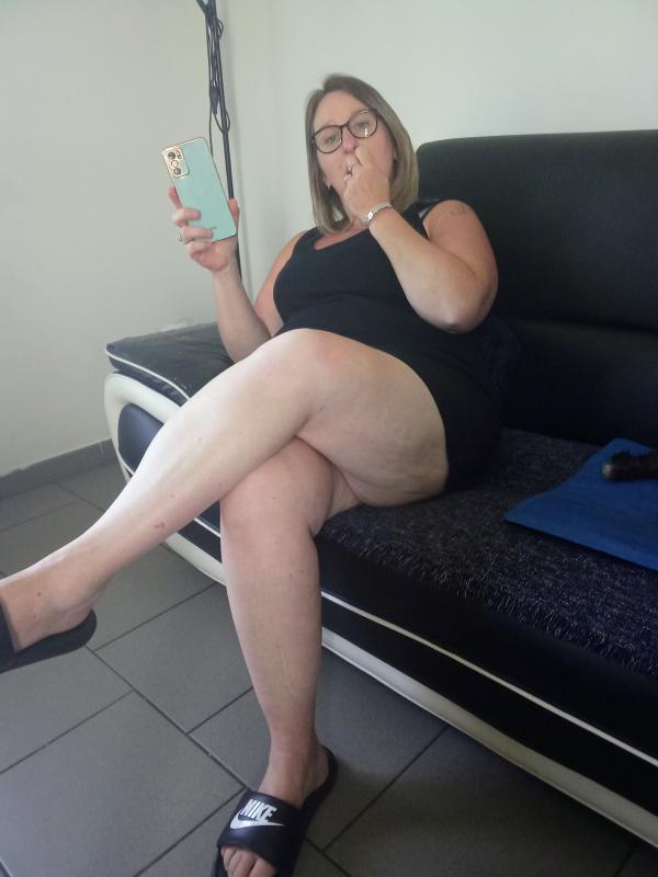 Alinelesb  43 ans Béthune