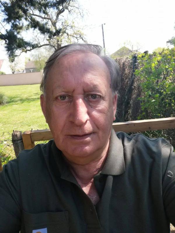 francisco 66 ans Saint Maur