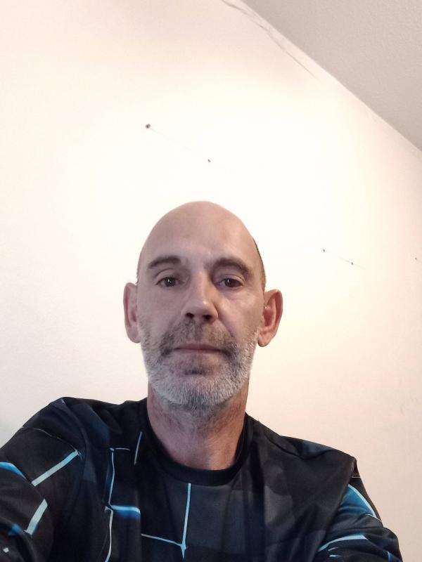 Brendo38 53 ans Rives