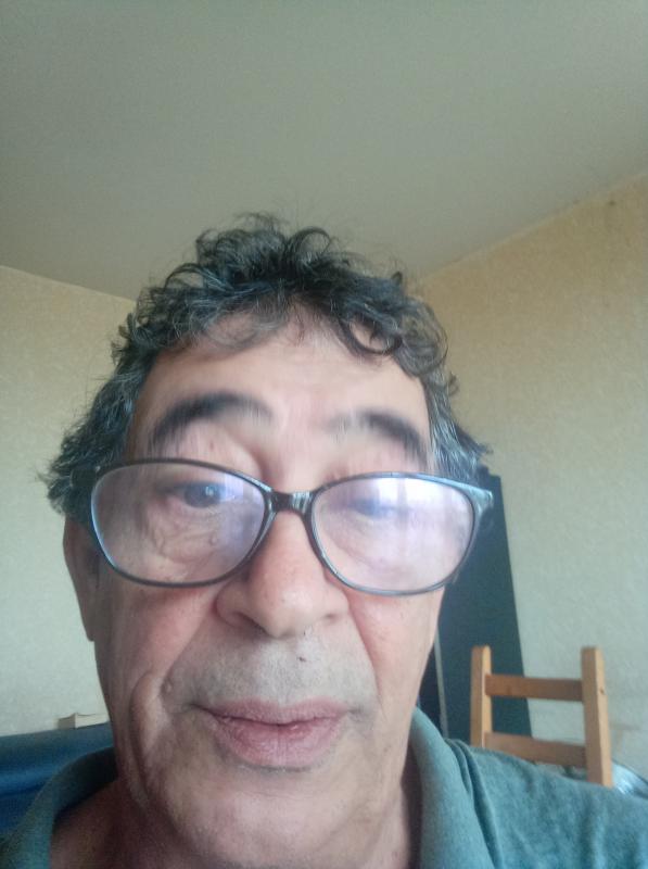 Nourredine Mouffok 64 ans marseille 13eme arrondiss