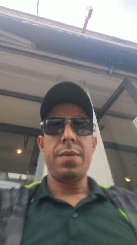 Tarek 31 ans Bourges