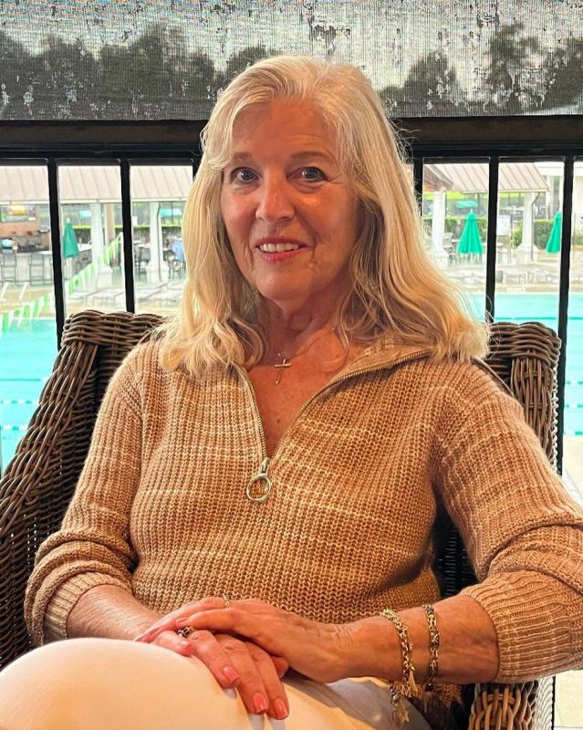 Martine Pelletier 60 ans Charleville Mézières